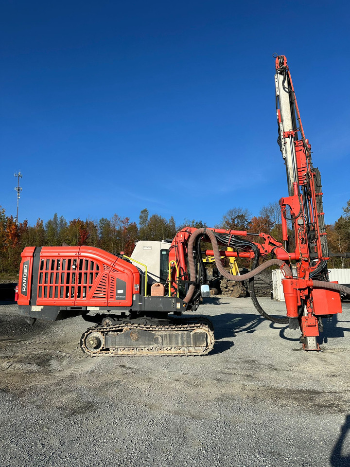 Sandvik DX900i - אסדת קידוח: תמונה 2 Sandvik DX900i - אסדת קידוח: תמונה 2