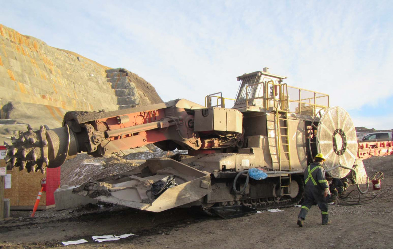 Sandvik MT520 - מכונת כרייה: תמונה 2 Sandvik MT520 - מכונת כרייה: תמונה 2