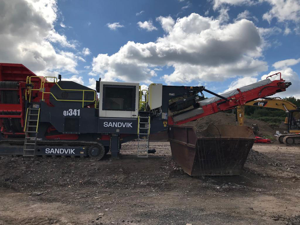 Sandvik QJ341 - מגרסת מלחציים: תמונה 3 Sandvik QJ341 - מגרסת מלחציים: תמונה 3