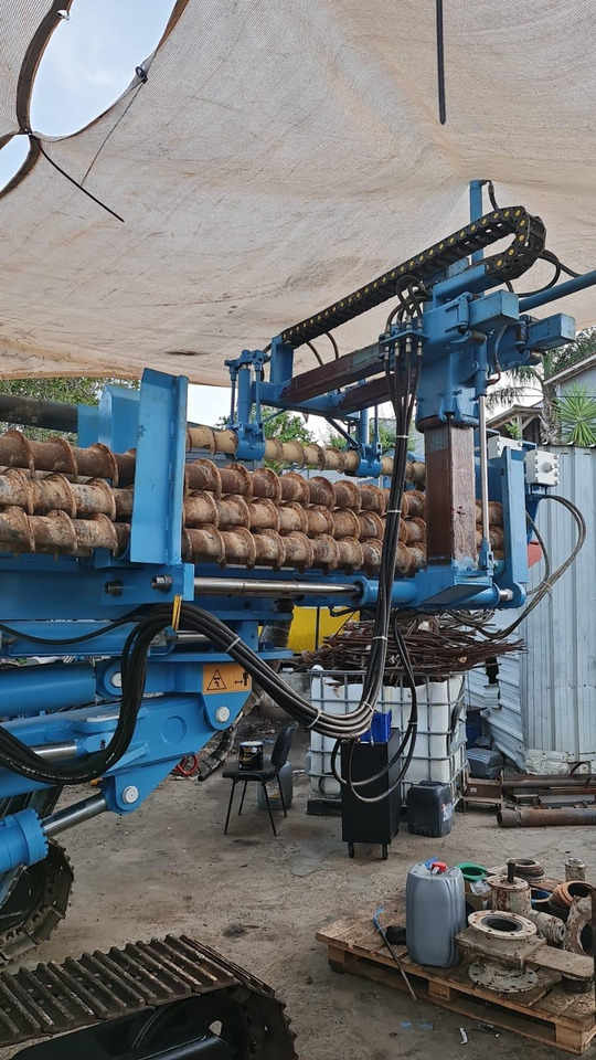 Soilmec SM-14 - אסדת קידוח: תמונה 5 Soilmec SM-14 - אסדת קידוח: תמונה 5