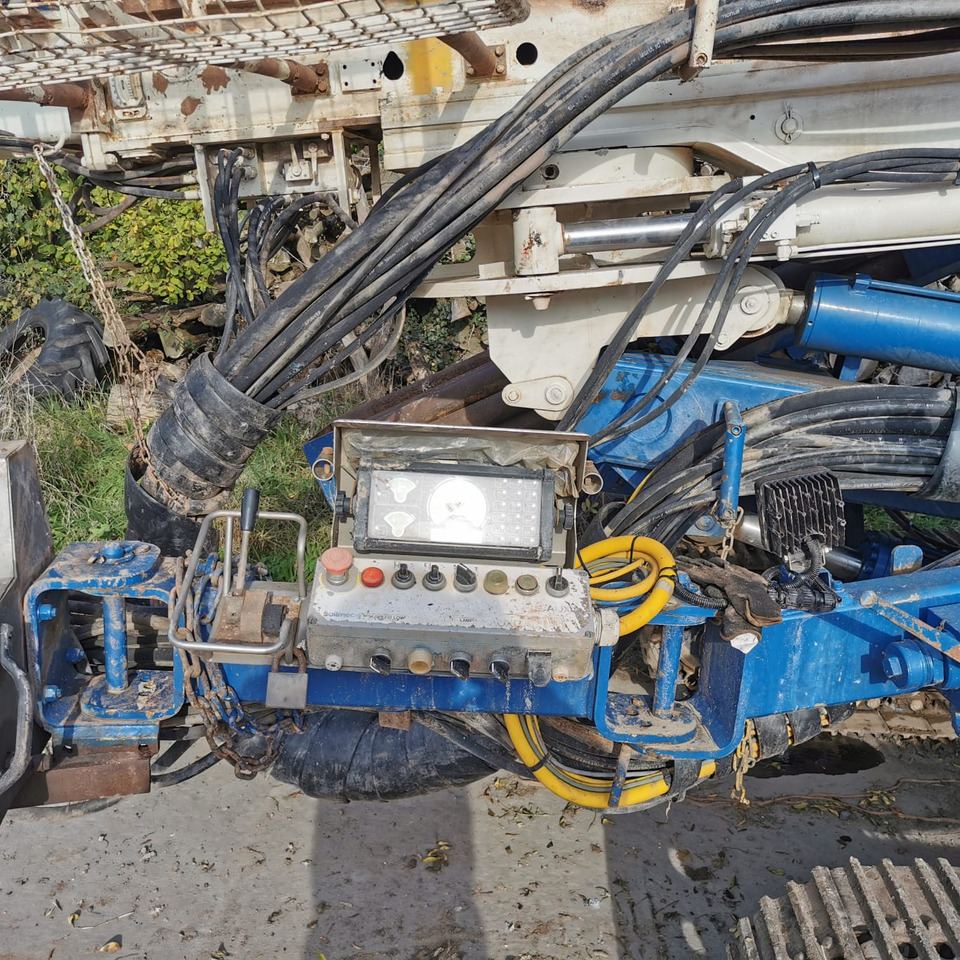 Soilmec SM-14 - נהג קורה: תמונה 5 Soilmec SM-14 - נהג קורה: תמונה 5
