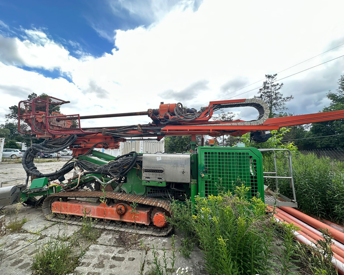 Soilmec SM-14 - נהג קורה: תמונה 1 Soilmec SM-14 - נהג קורה: תמונה 1