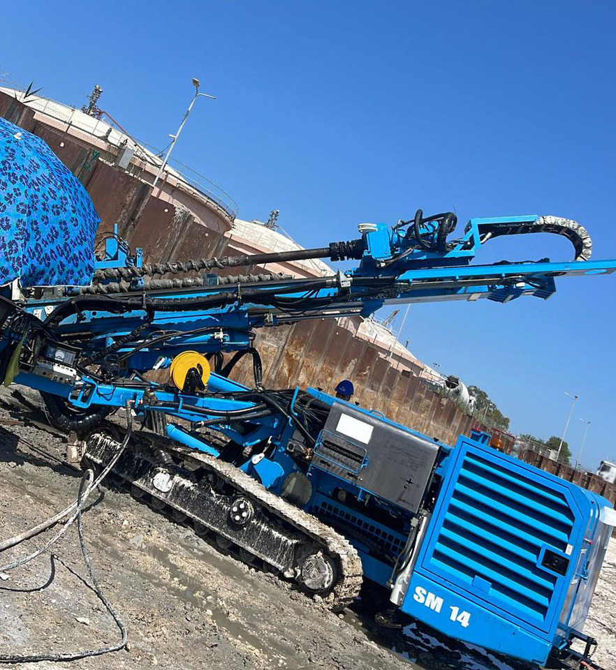 Soilmec SM-14 - אסדת קידוח: תמונה 2 Soilmec SM-14 - אסדת קידוח: תמונה 2