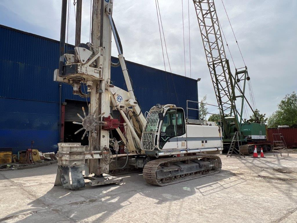 Soilmec SR-30 - נהג קורה: תמונה 3 Soilmec SR-30 - נהג קורה: תמונה 3