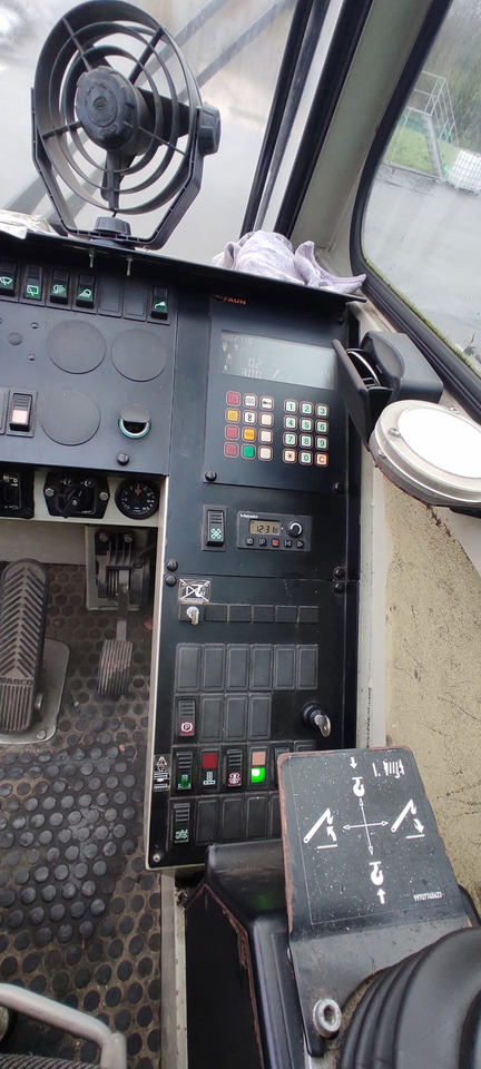 Tadano Faun ATF 30-2L - עגורן נייד: תמונה 4 Tadano Faun ATF 30-2L - עגורן נייד: תמונה 4