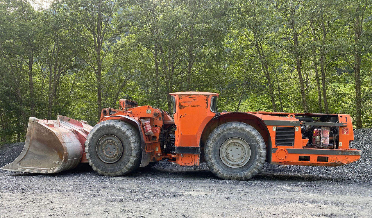 Tamrock Toro 0010 - מכונת כרייה: תמונה 4 Tamrock Toro 0010 - מכונת כרייה: תמונה 4