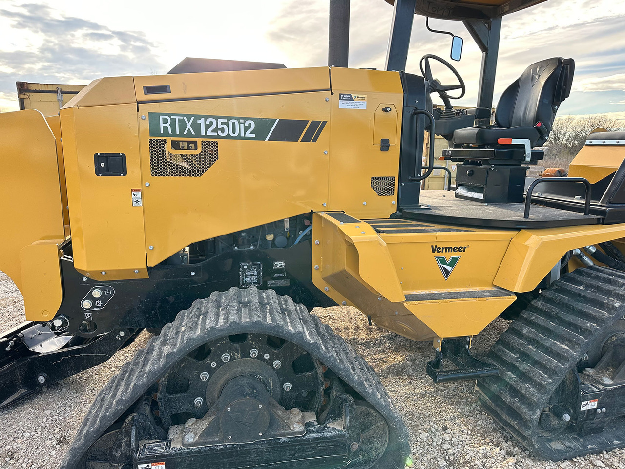 Vermeer RTX1250i2 - טרנצ'ר: תמונה 5 Vermeer RTX1250i2 - טרנצ'ר: תמונה 5