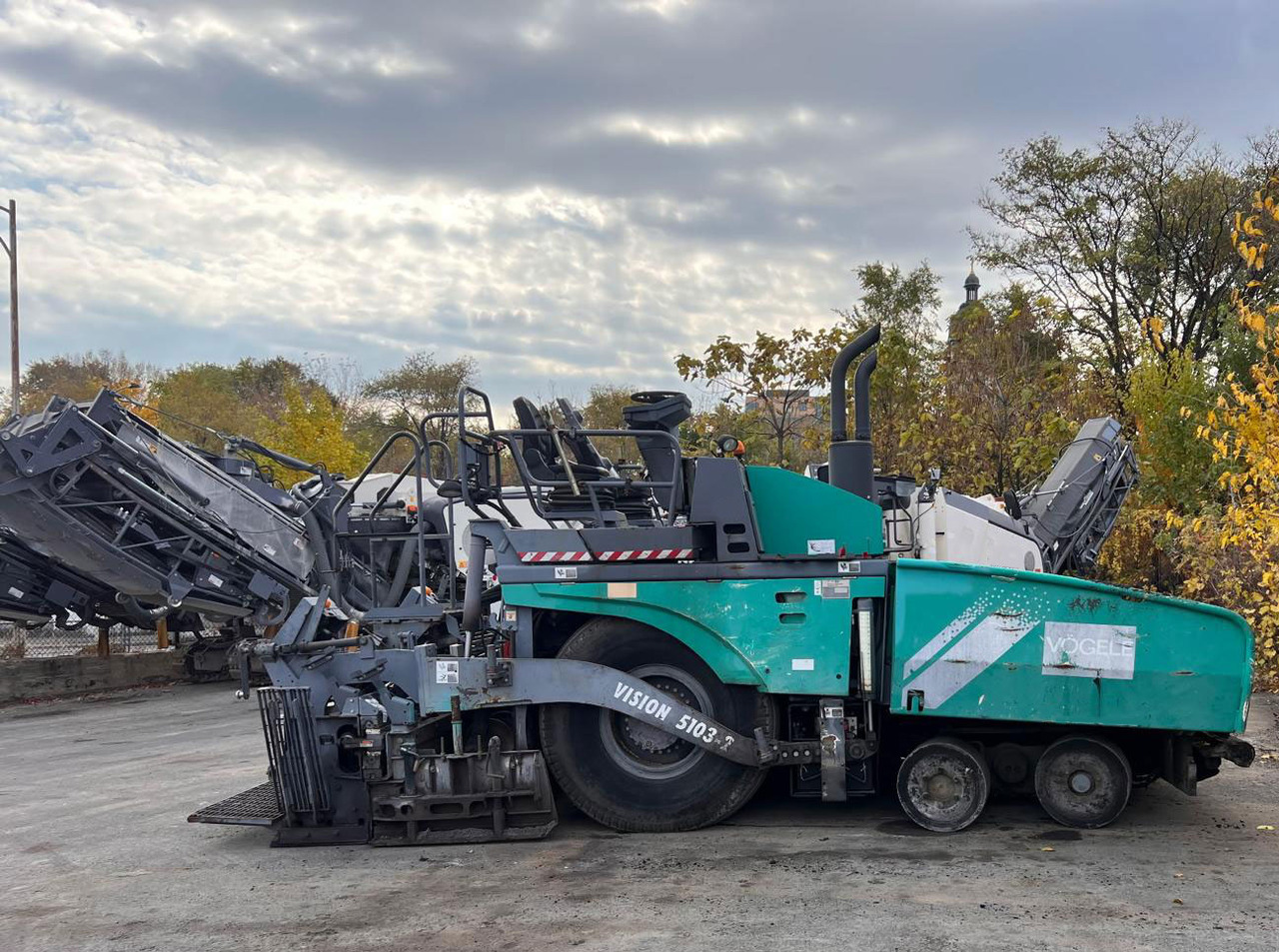 Vogele Vision 5103-3i - מרצף אספלט: תמונה 2 Vogele Vision 5103-3i - מרצף אספלט: תמונה 2