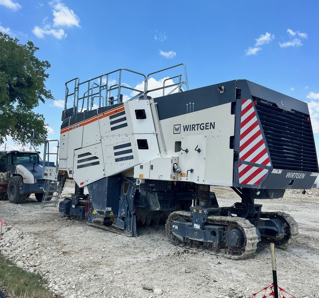 Wirtgen 220 SMI - מקצועה חשמלית קרה: תמונה 4 Wirtgen 220 SMI - מקצועה חשמלית קרה: תמונה 4