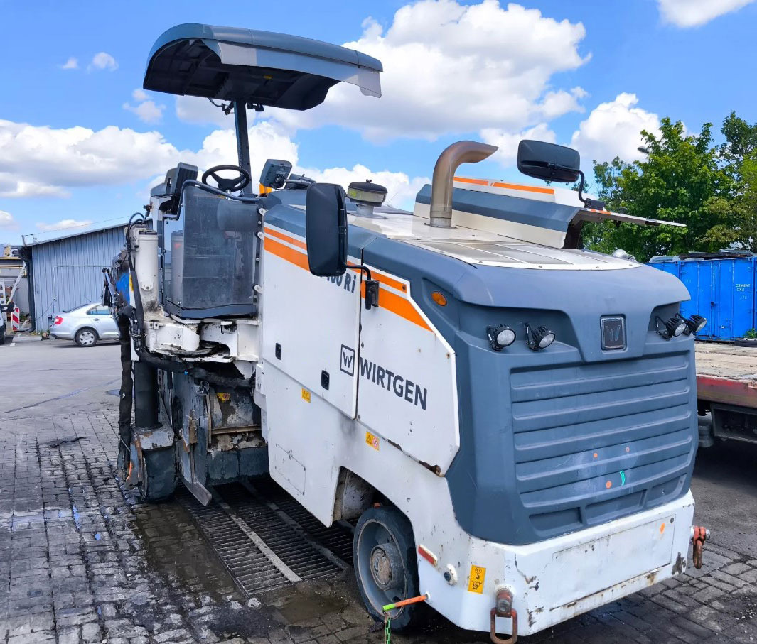 Wirtgen W 100 Ri - מקצועה חשמלית קרה: תמונה 2 Wirtgen W 100 Ri - מקצועה חשמלית קרה: תמונה 2