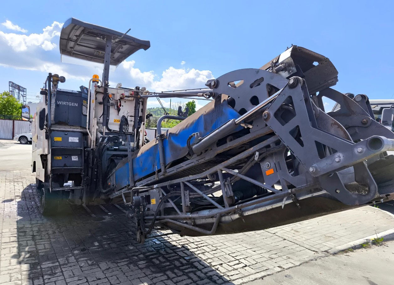 Wirtgen W 100 Ri - מקצועה חשמלית קרה: תמונה 4 Wirtgen W 100 Ri - מקצועה חשמלית קרה: תמונה 4