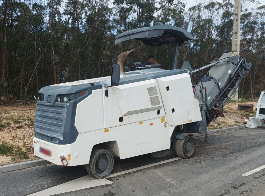 Wirtgen W 100 Ri - מקצועה חשמלית קרה: תמונה 2 Wirtgen W 100 Ri - מקצועה חשמלית קרה: תמונה 2