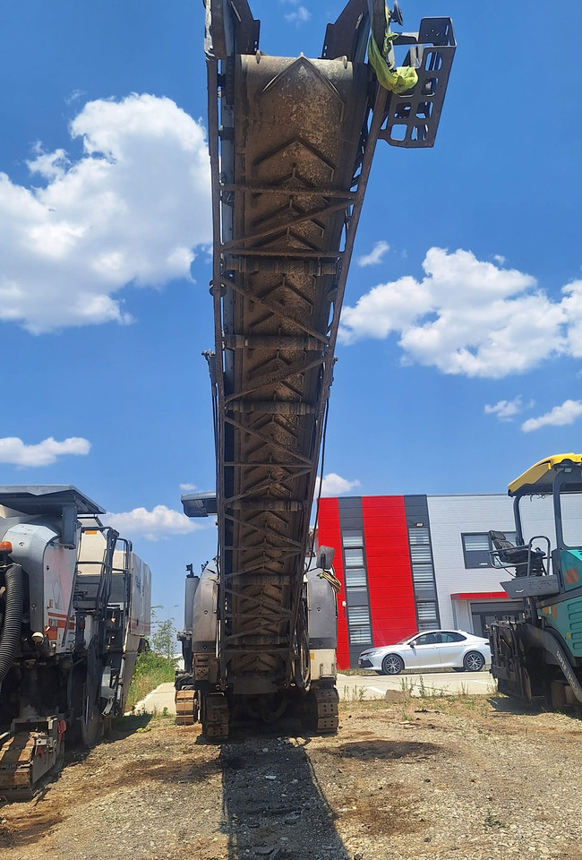 מקצועה חשמלית קרה Wirtgen W 120 F: תמונה 6