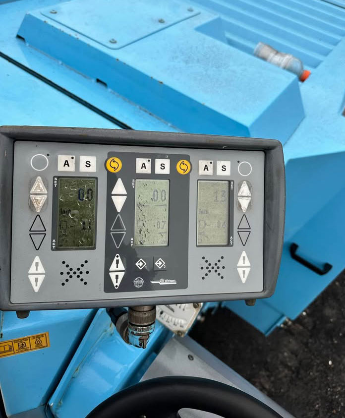 Wirtgen W 120 Fi - מקצועה חשמלית קרה: תמונה 4 Wirtgen W 120 Fi - מקצועה חשמלית קרה: תמונה 4