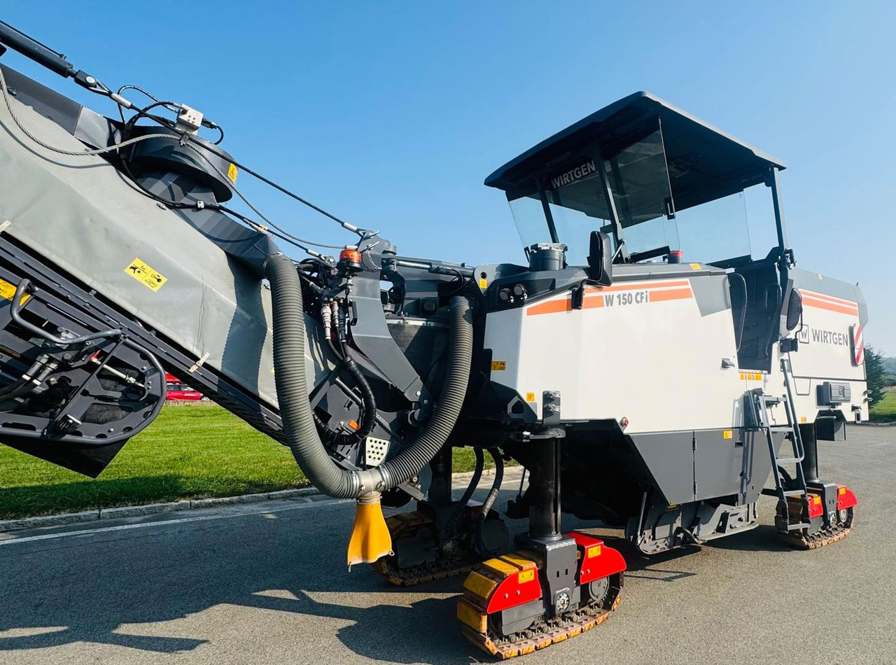 Wirtgen W 150 CFI - מקצועה חשמלית קרה: תמונה 1 Wirtgen W 150 CFI - מקצועה חשמלית קרה: תמונה 1