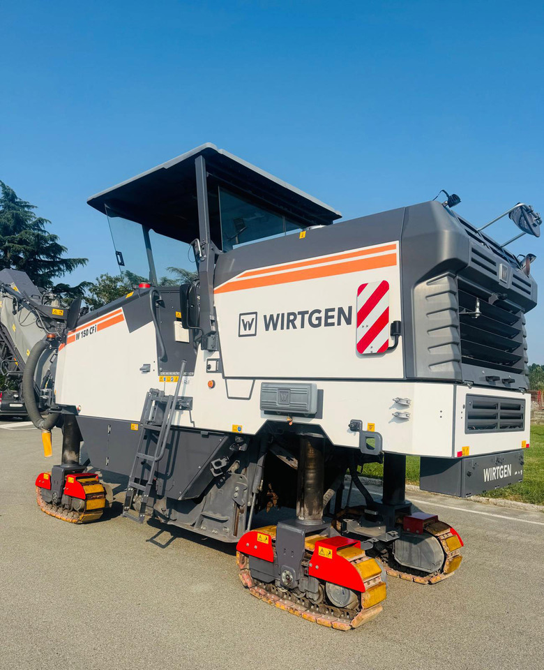 Wirtgen W 150 CFI - מקצועה חשמלית קרה: תמונה 4 Wirtgen W 150 CFI - מקצועה חשמלית קרה: תמונה 4