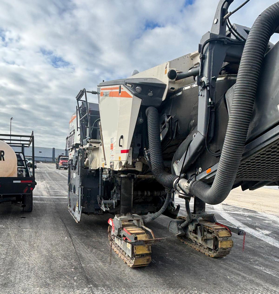 Wirtgen W 200 Fi - מקצועה חשמלית קרה: תמונה 5 Wirtgen W 200 Fi - מקצועה חשמלית קרה: תמונה 5