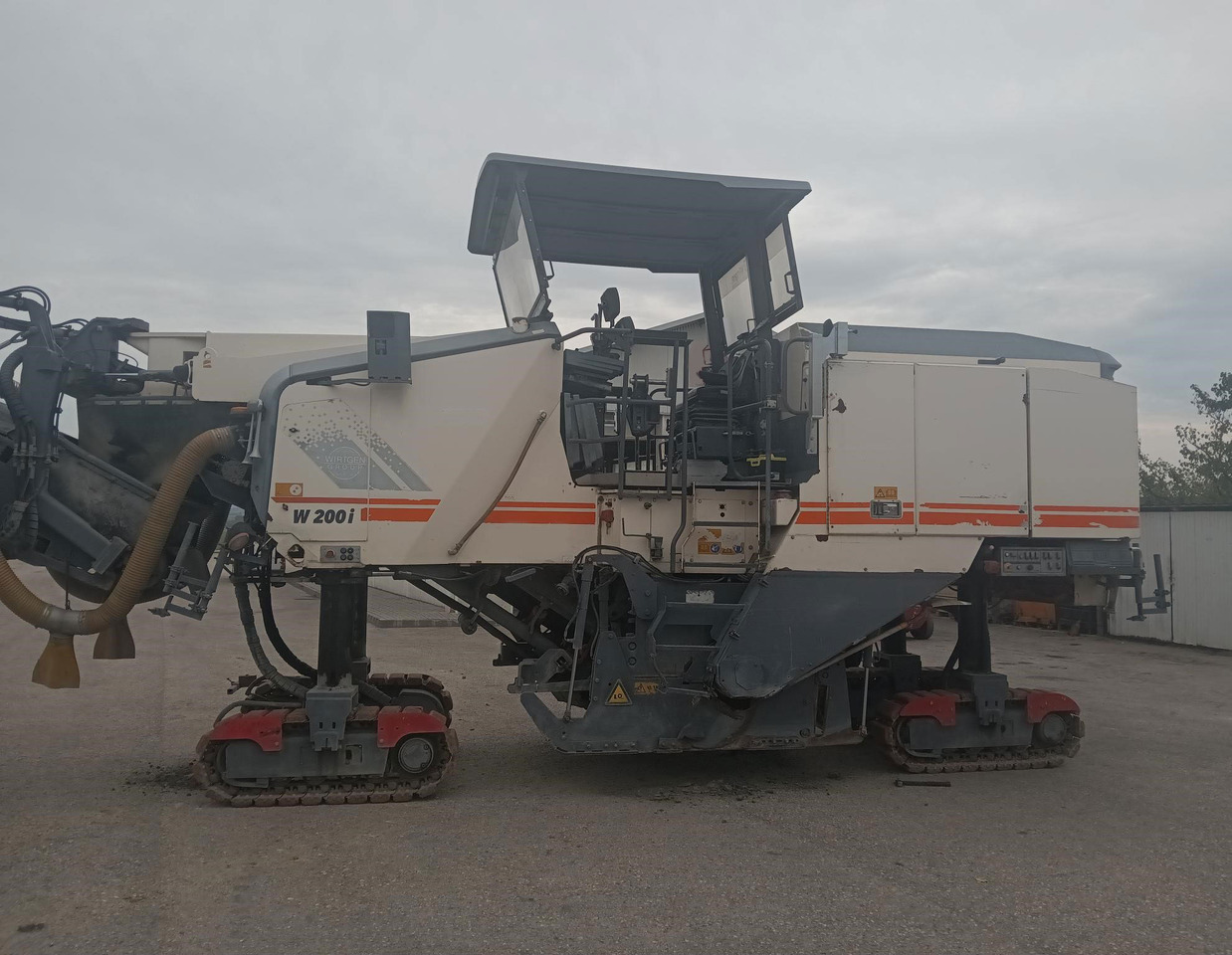 Wirtgen W 200 I - מקצועה חשמלית קרה: תמונה 1 Wirtgen W 200 I - מקצועה חשמלית קרה: תמונה 1