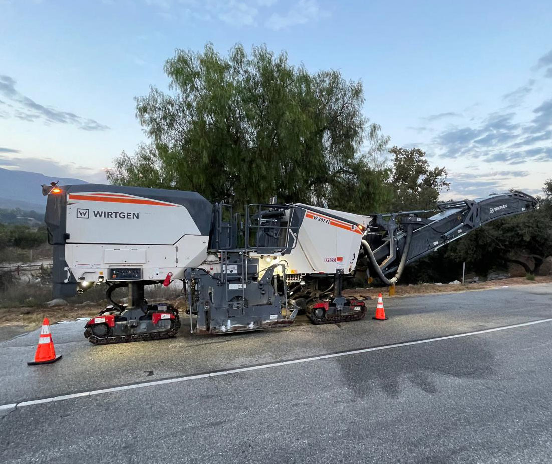 Wirtgen W 207 Fi - מקצועה חשמלית קרה: תמונה 2 Wirtgen W 207 Fi - מקצועה חשמלית קרה: תמונה 2