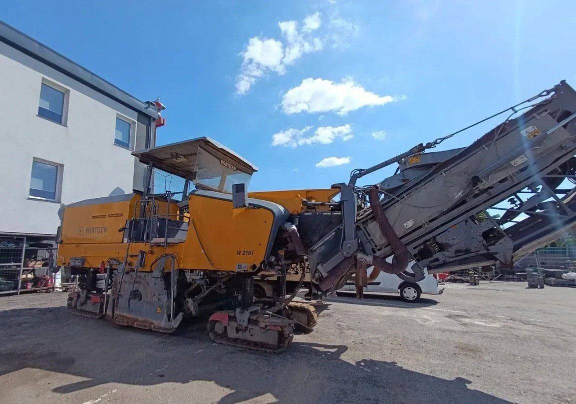 Wirtgen W 210 i - מקצועה חשמלית קרה: תמונה 1 Wirtgen W 210 i - מקצועה חשמלית קרה: תמונה 1