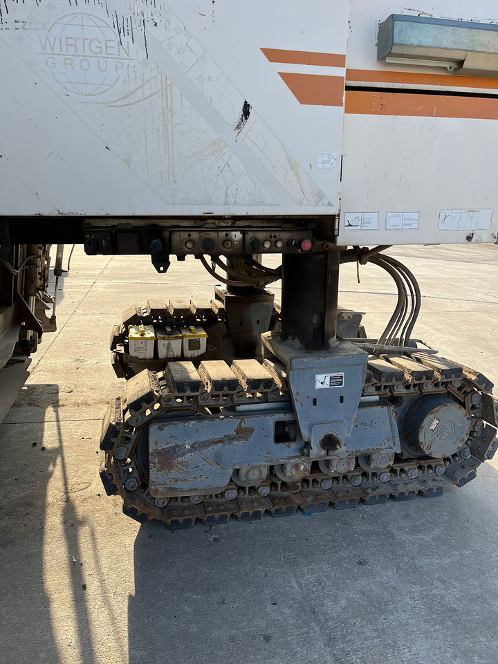 Wirtgen W 2200 - מקצועה חשמלית קרה: תמונה 5 Wirtgen W 2200 - מקצועה חשמלית קרה: תמונה 5