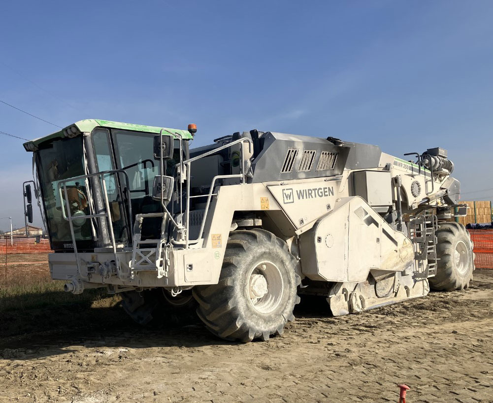 Wirtgen WR 250 I - מייצב קרקע: תמונה 2 Wirtgen WR 250 I - מייצב קרקע: תמונה 2