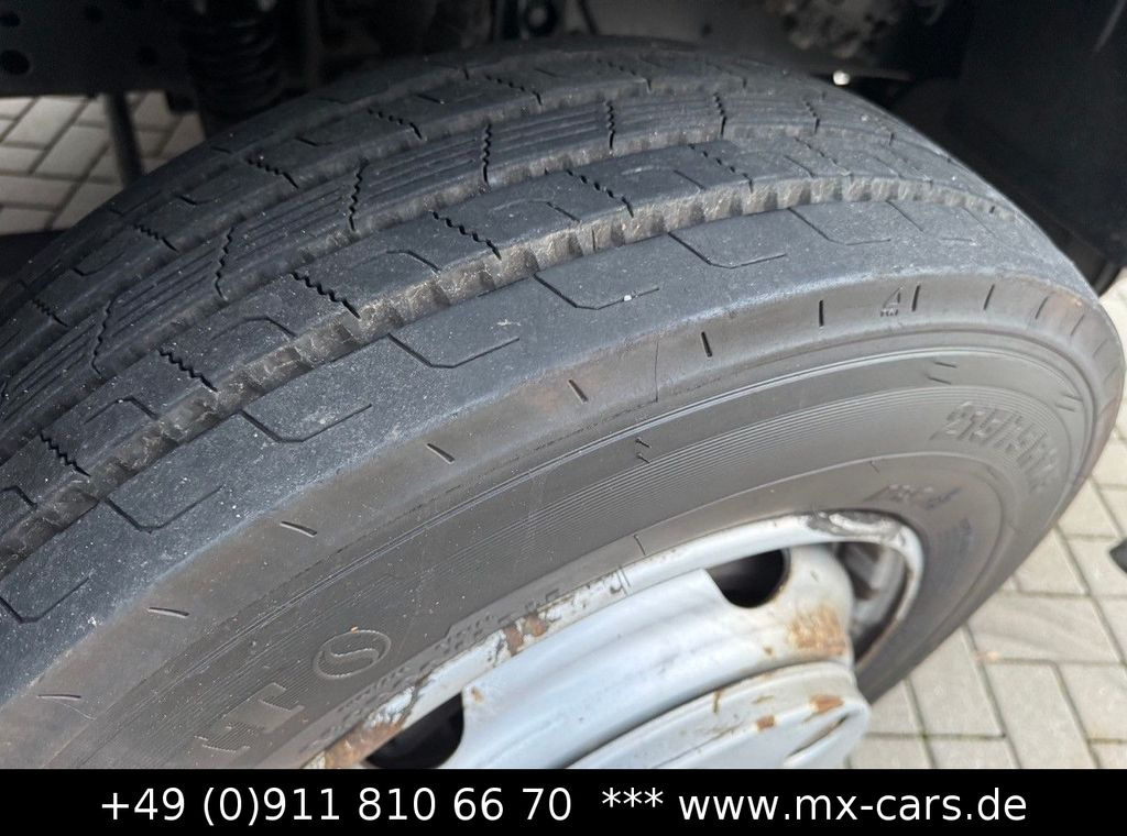 כלי רכב מסחרי עם תיבה Mercedes-Benz Atego 818 Möbel Koffer 6,75 m. lang DifferSperre Mercedes-Benz Atego 818 Möbel Koffer 6,75 m lang DifferSperre: תמונה 17