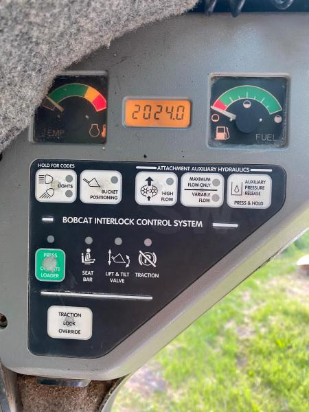 BOBCAT 863 863 - מעמיס היגוי החלקה: תמונה 5 BOBCAT 863 863 - מעמיס היגוי החלקה: תמונה 5