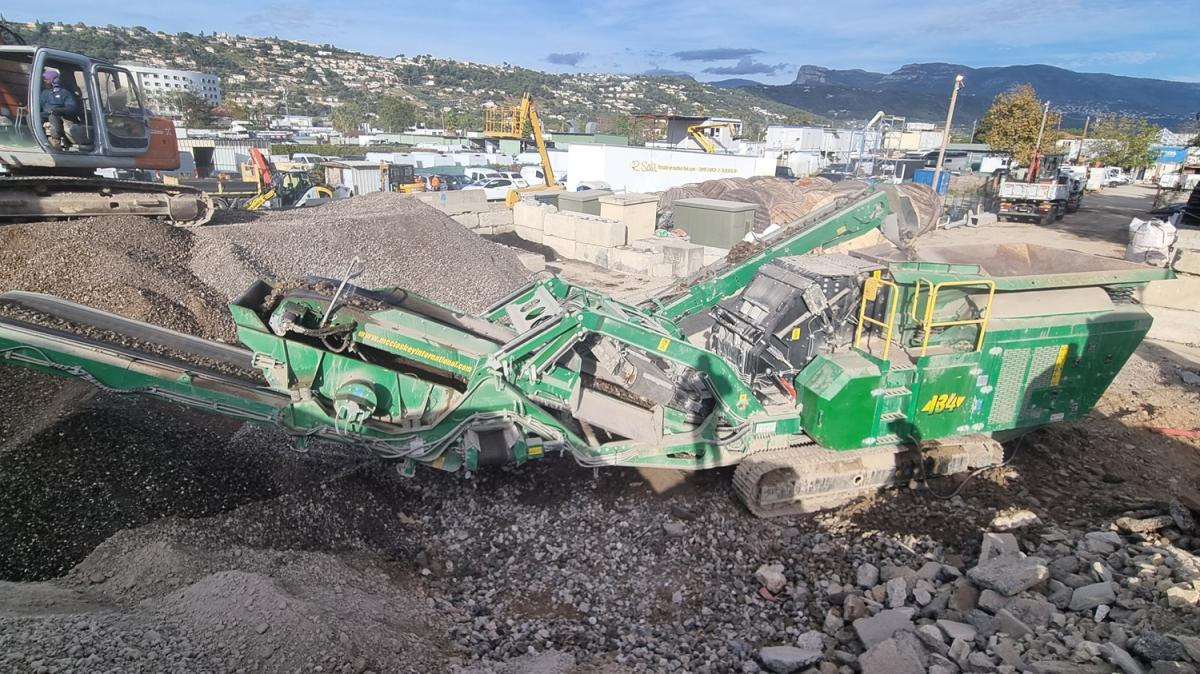 McCloskey I34R - מגרסת התנגשות: תמונה 2 McCloskey I34R - מגרסת התנגשות: תמונה 2