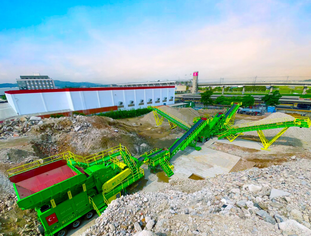 FABO Mining machinery - crushing plant - מכונת כרייה: תמונה 1 FABO Mining machinery - crushing plant - מכונת כרייה: תמונה 1
