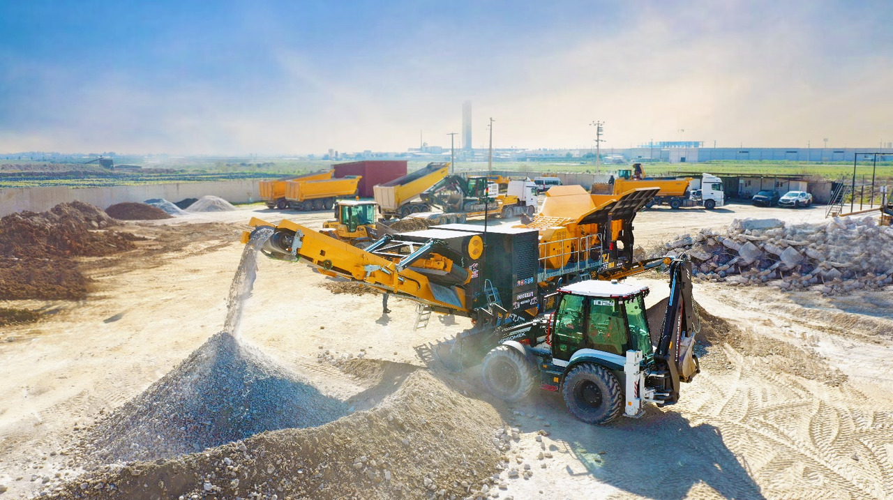 חָדָשׁ מגרסה ניידת FABO Mobile crusher: תמונה 21