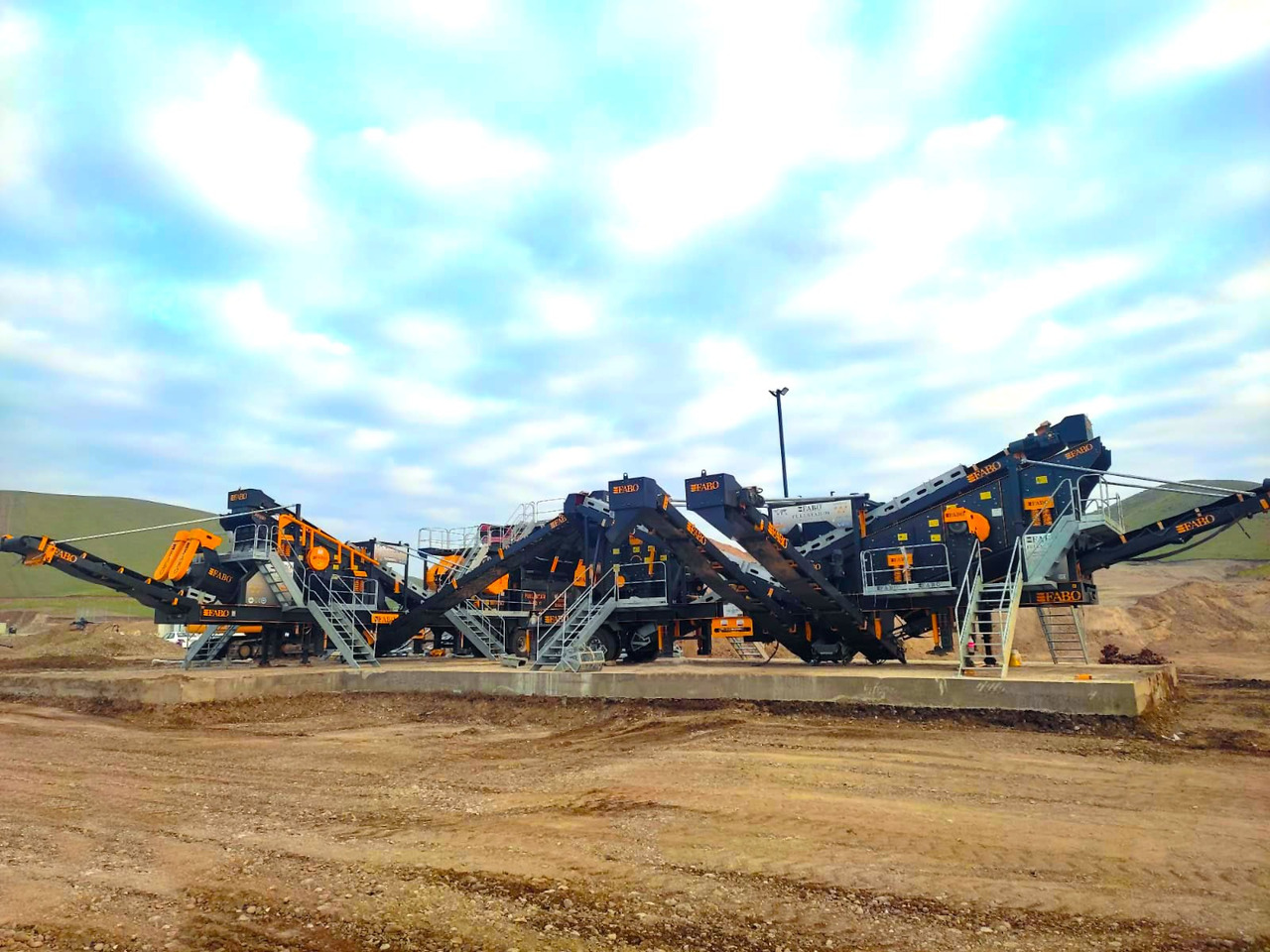 FABO Mobile crusher - מגרסה ניידת: תמונה 5 FABO Mobile crusher - מגרסה ניידת: תמונה 5