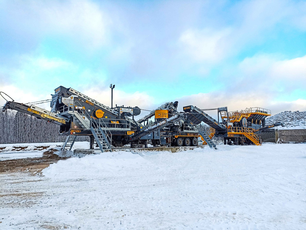FABO Mobile crusher - מגרסה ניידת: תמונה 5 FABO Mobile crusher - מגרסה ניידת: תמונה 5