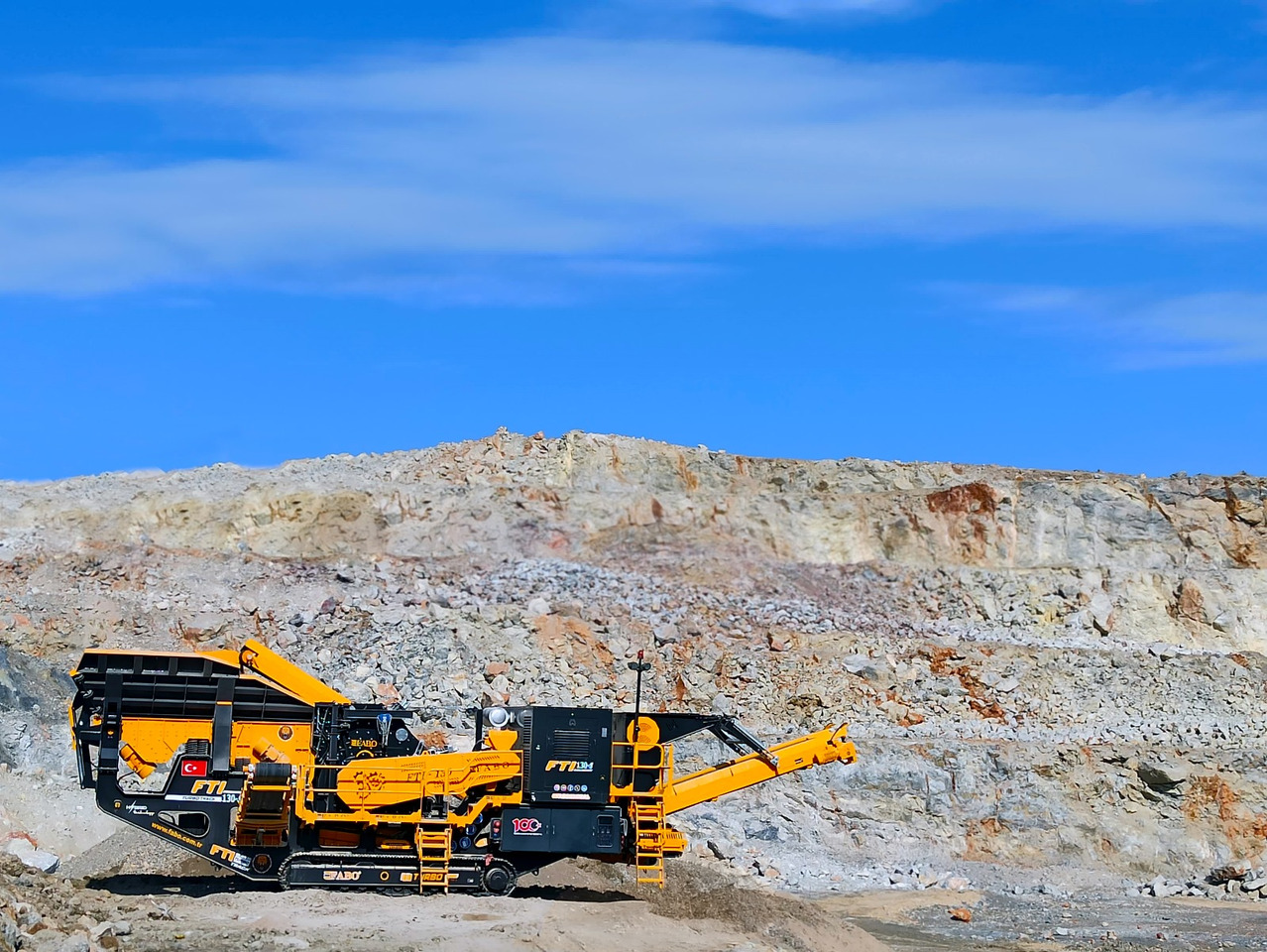 FABO Mobile crusher - מגרסה ניידת: תמונה 2 FABO Mobile crusher - מגרסה ניידת: תמונה 2