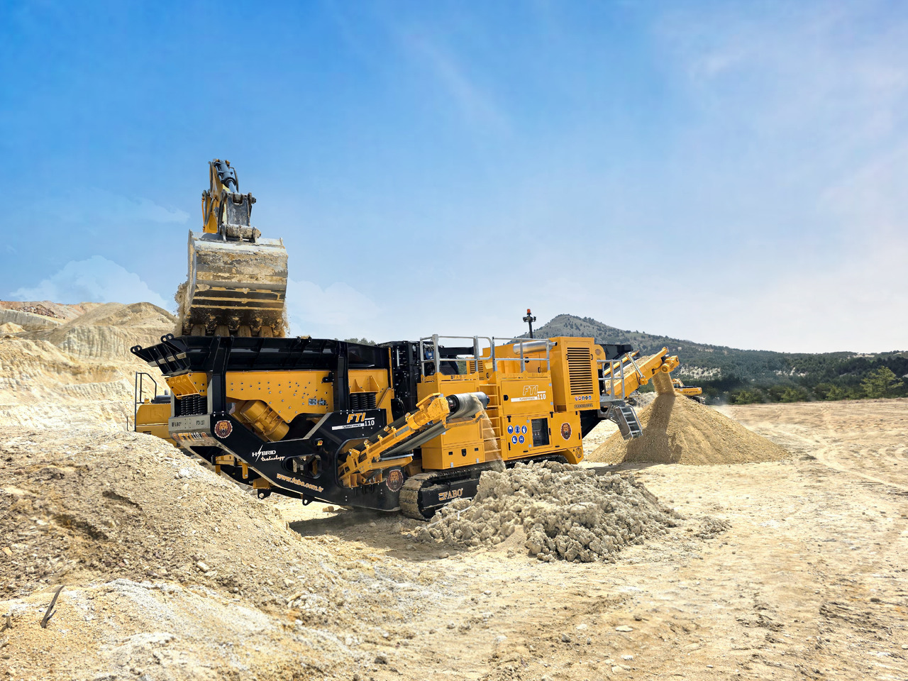 FABO Mobile crusher - מגרסה ניידת: תמונה 2 FABO Mobile crusher - מגרסה ניידת: תמונה 2