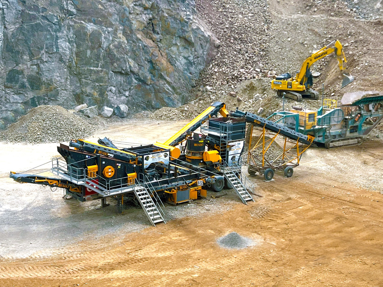 FABO Mobile crusher - מגרסה ניידת: תמונה 3 FABO Mobile crusher - מגרסה ניידת: תמונה 3