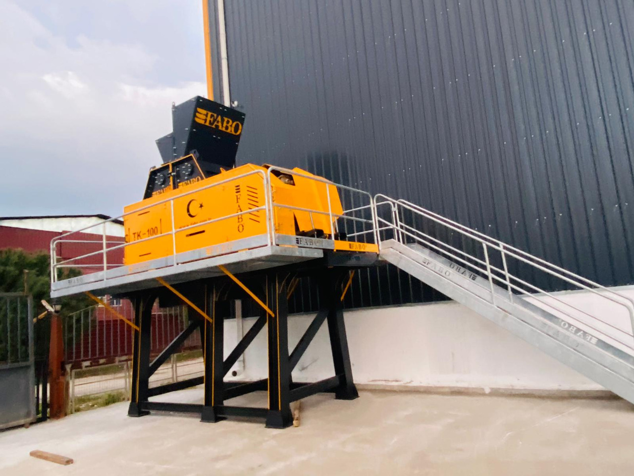 FABO impact crusher - מגרסת התנגשות: תמונה 1 FABO impact crusher - מגרסת התנגשות: תמונה 1