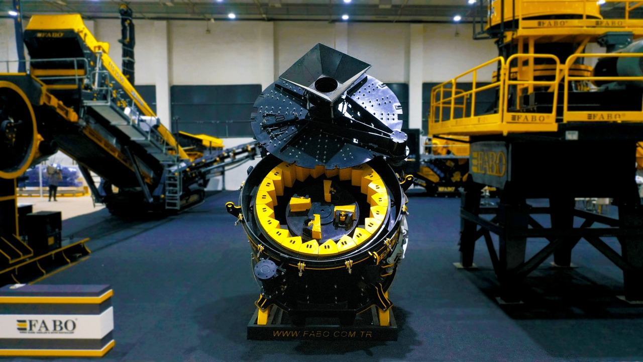 FABO impact crusher - מגרסת התנגשות: תמונה 1 FABO impact crusher - מגרסת התנגשות: תמונה 1