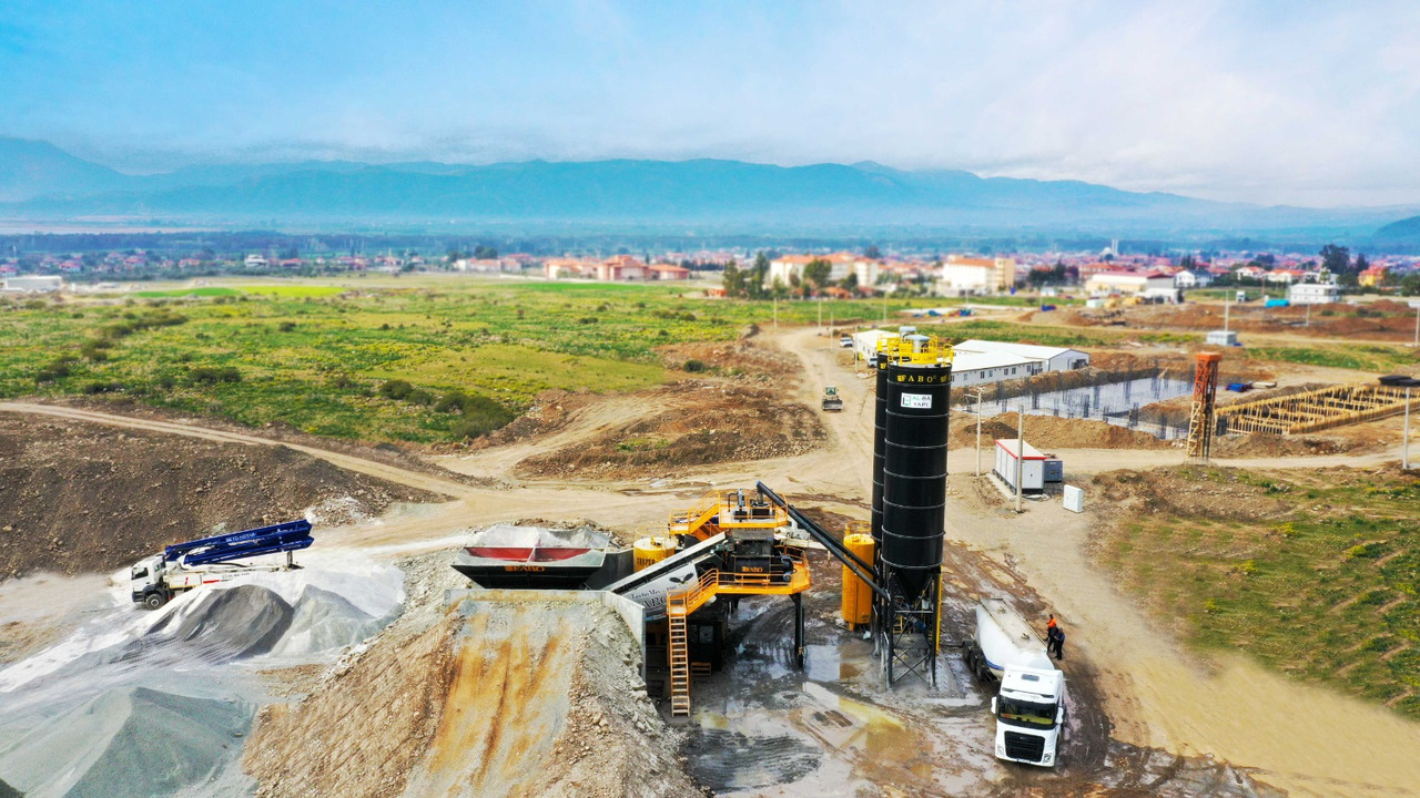 FABO mobile concrete batching plant - מנחית בטון: תמונה 4 FABO mobile concrete batching plant - מנחית בטון: תמונה 4