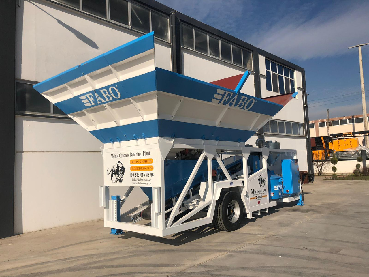 FABO mobile concrete batching plant - מנחית בטון: תמונה 3 FABO mobile concrete batching plant - מנחית בטון: תמונה 3