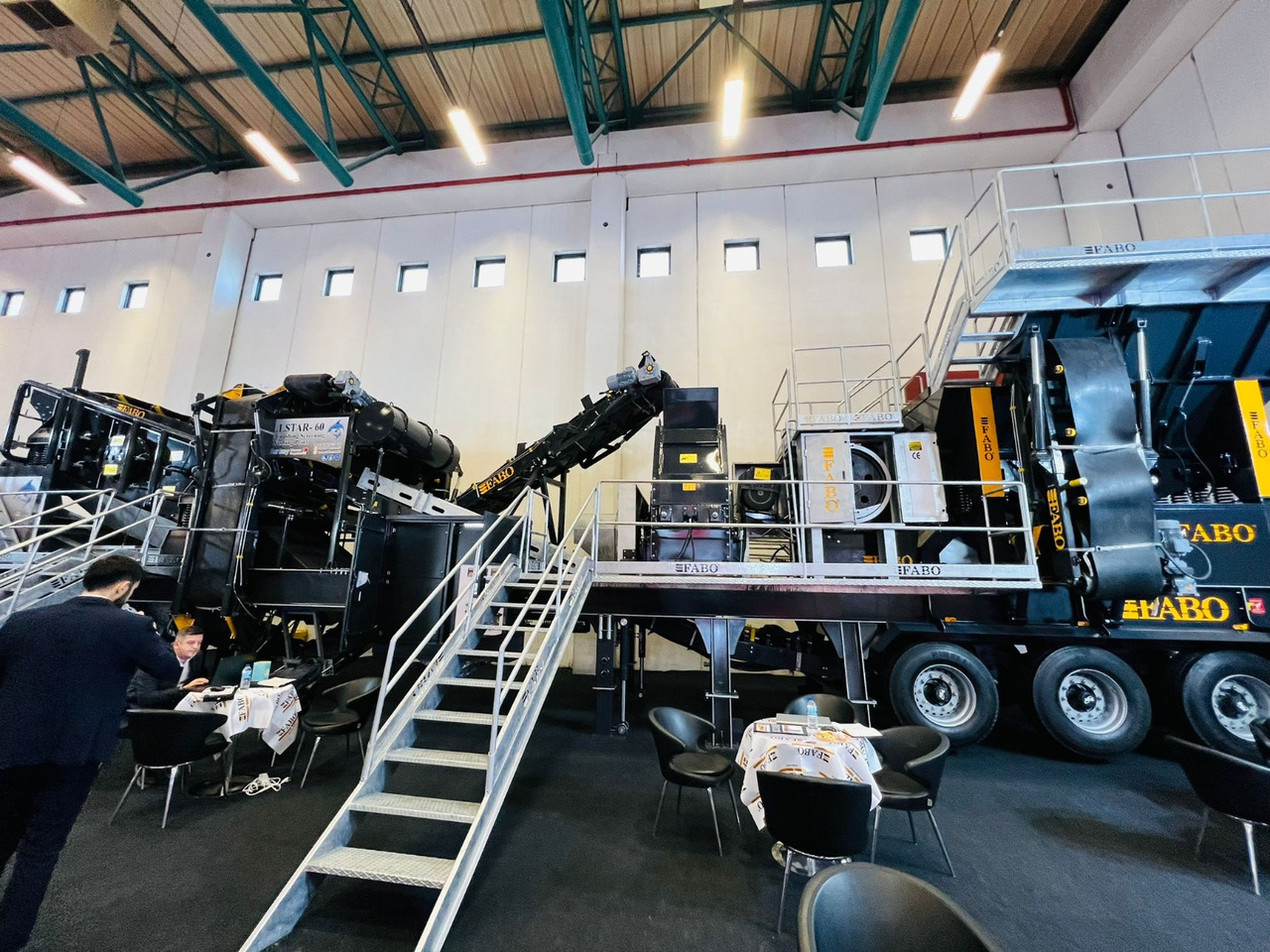 FABO mobile jaw crusher - מגרסת מלחציים: תמונה 3 FABO mobile jaw crusher - מגרסת מלחציים: תמונה 3