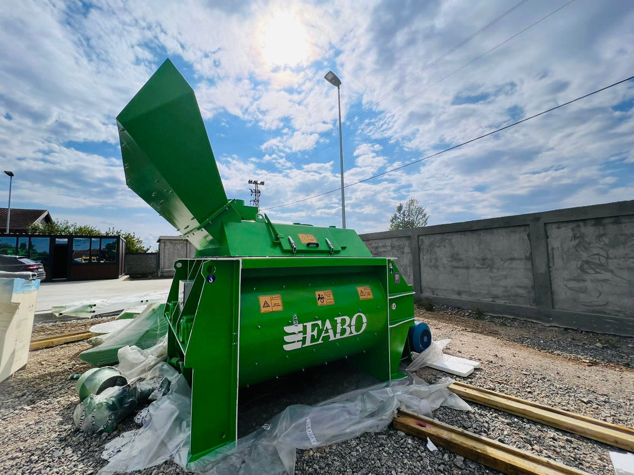 FABO twin shaft mixer - מערבל בטון: תמונה 2 FABO twin shaft mixer - מערבל בטון: תמונה 2