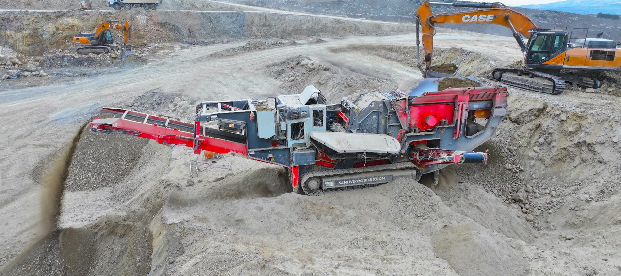 SANDVIK Mobile crusher - מגרסה ניידת: תמונה 1 SANDVIK Mobile crusher - מגרסה ניידת: תמונה 1