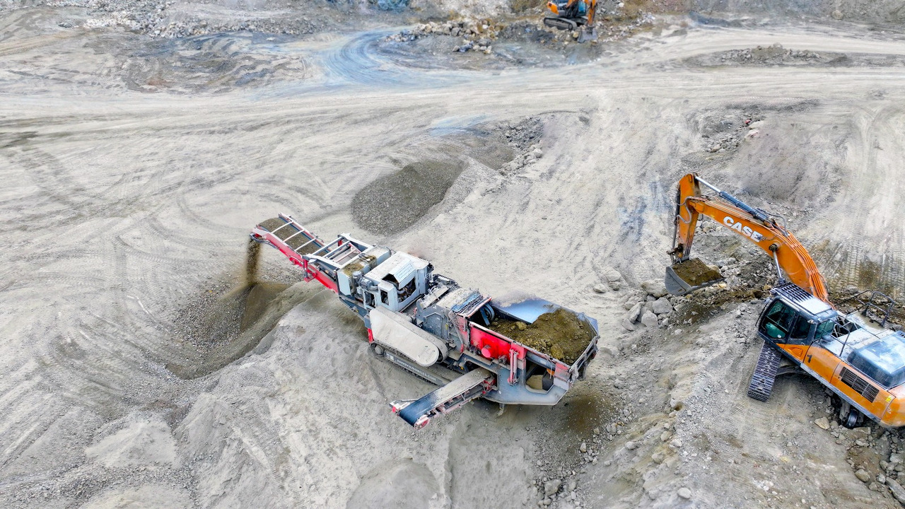 SANDVIK Mobile crusher - מגרסה ניידת: תמונה 4 SANDVIK Mobile crusher - מגרסה ניידת: תמונה 4