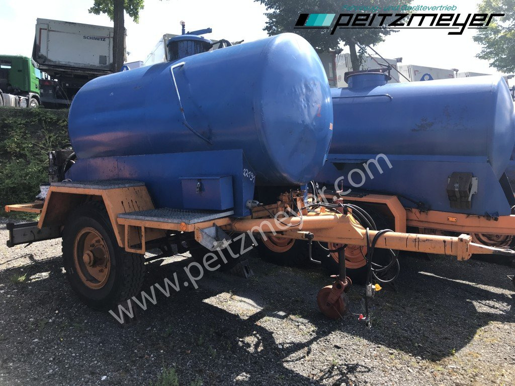 BATHE 1 Achs Anhänger Bitum / Teerkocher - 2,8 m³ Hatz Diesel-Motor 1 D 42 Z - קרון נגרר עם מכל: תמונה 4 BATHE 1 Achs Anhänger Bitum / Teerkocher - 2,8 m³ Hatz Diesel-Motor 1 D 42 Z - קרון נגרר עם מכל: תמונה 4
