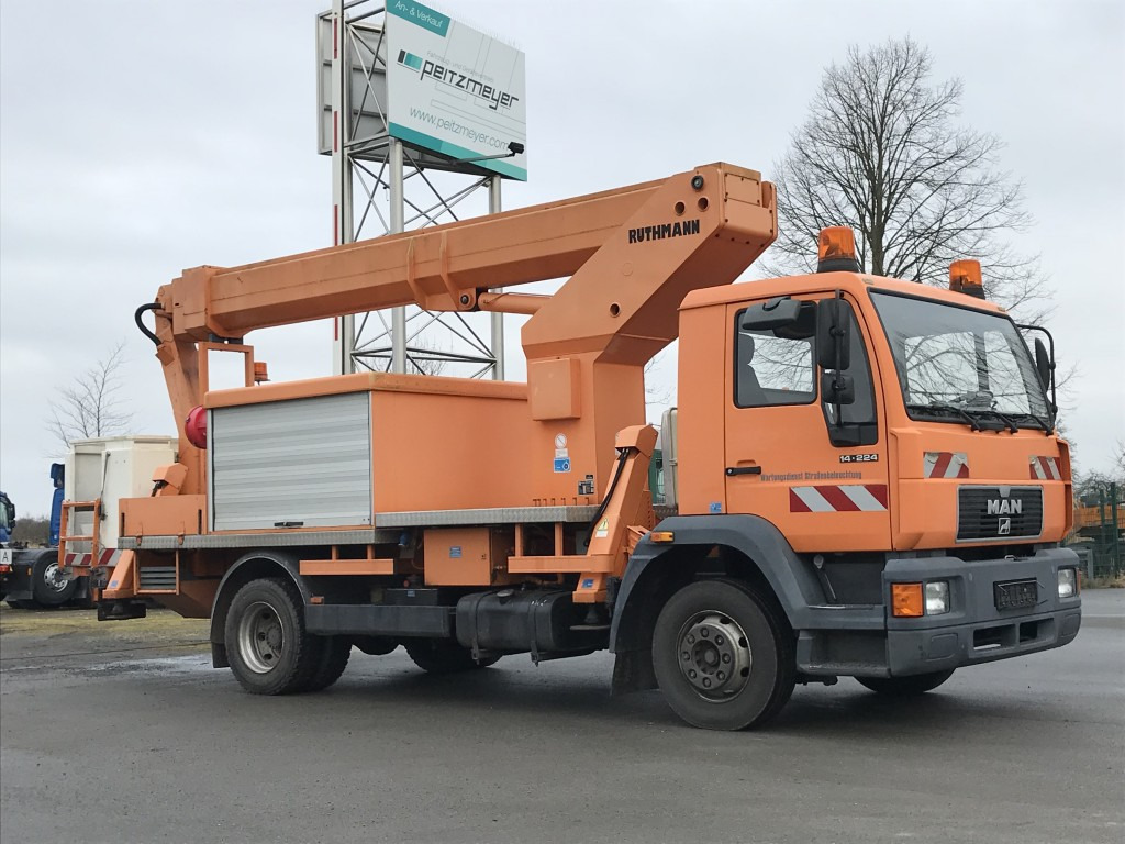 MAN L75 14.224 BB Ruthmann Hubarbeitsbühne T 225 - פלטפורמה אווירית מותקנת על משאית: תמונה 2 MAN L75 14.224 BB Ruthmann Hubarbeitsbühne T 225 - פלטפורמה אווירית מותקנת על משאית: תמונה 2