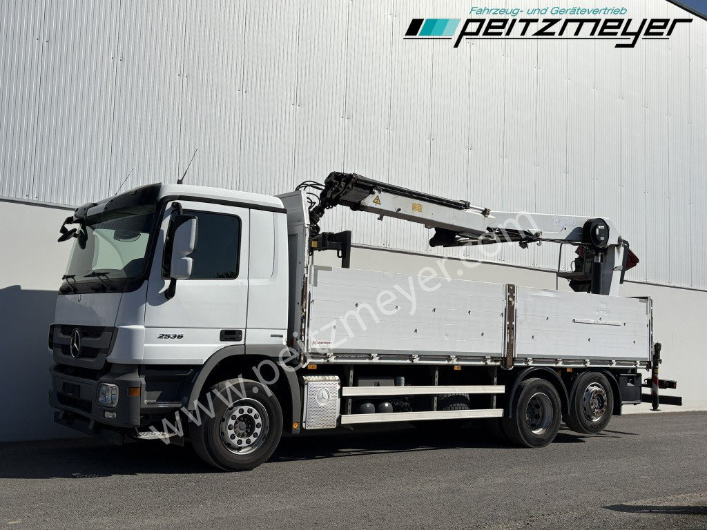 MERCEDES-BENZ Actros 2536 LL Pritsche HMF Heckkran m. Zange Baustoff - משאית צד נופל/ שטוחה, משאית מנוף: תמונה 1 MERCEDES-BENZ Actros 2536 LL Pritsche HMF Heckkran m. Zange Baustoff - משאית צד נופל/ שטוחה, משאית מנוף: תמונה 1