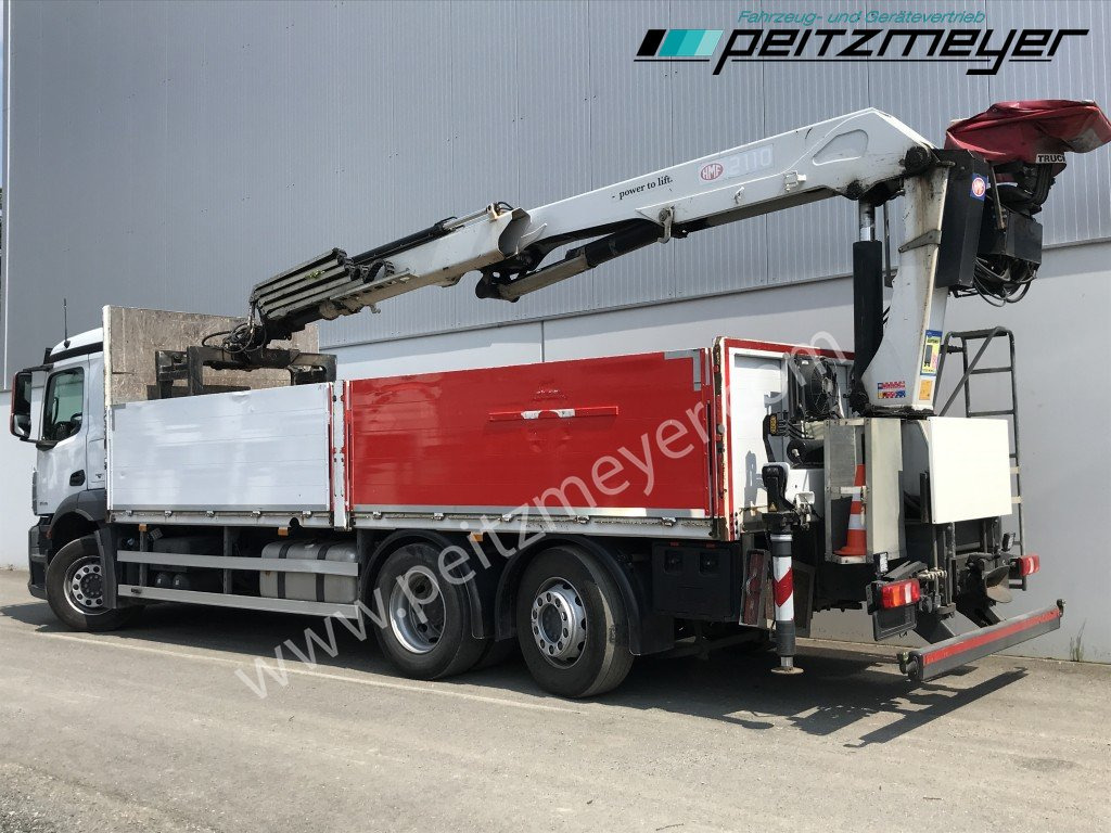 MERCEDES-BENZ Antos 2536 LL Pritsche HMF 2110-L5 5 fach Ausschub mit Steinzange - משאית צד נופל/ שטוחה, משאית מנוף: תמונה 4 MERCEDES-BENZ Antos 2536 LL Pritsche HMF 2110-L5 5 fach Ausschub mit Steinzange - משאית צד נופל/ שטוחה, משאית מנוף: תמונה 4
