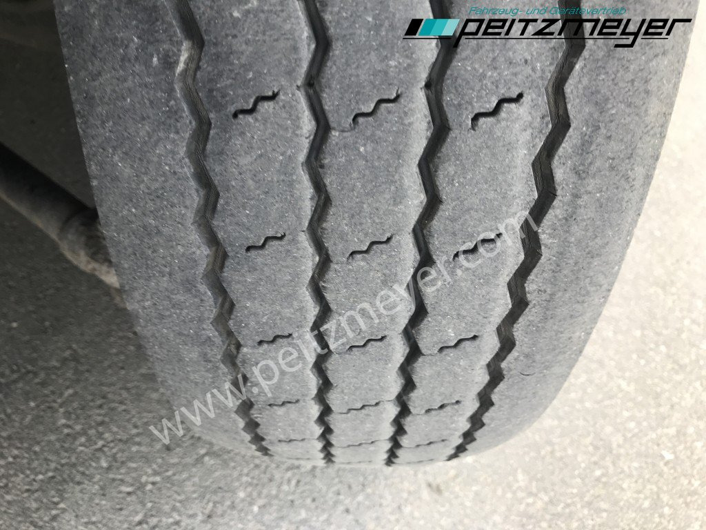 משאית קירור MERCEDES-BENZ Atego 818 L Tiefkühlkoffer m. Trennwand, Thermo T 800, LBW, Klima: תמונה 44