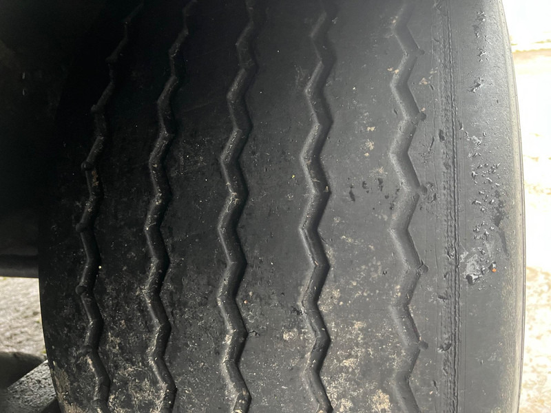 סמיטריילר צד נופל/ שטוח Krone SDP 27 ELG4-CS - MEGA: תמונה 10 סמיטריילר צד נופל/ שטוח Krone SDP 27 ELG4-CS - MEGA: תמונה 10